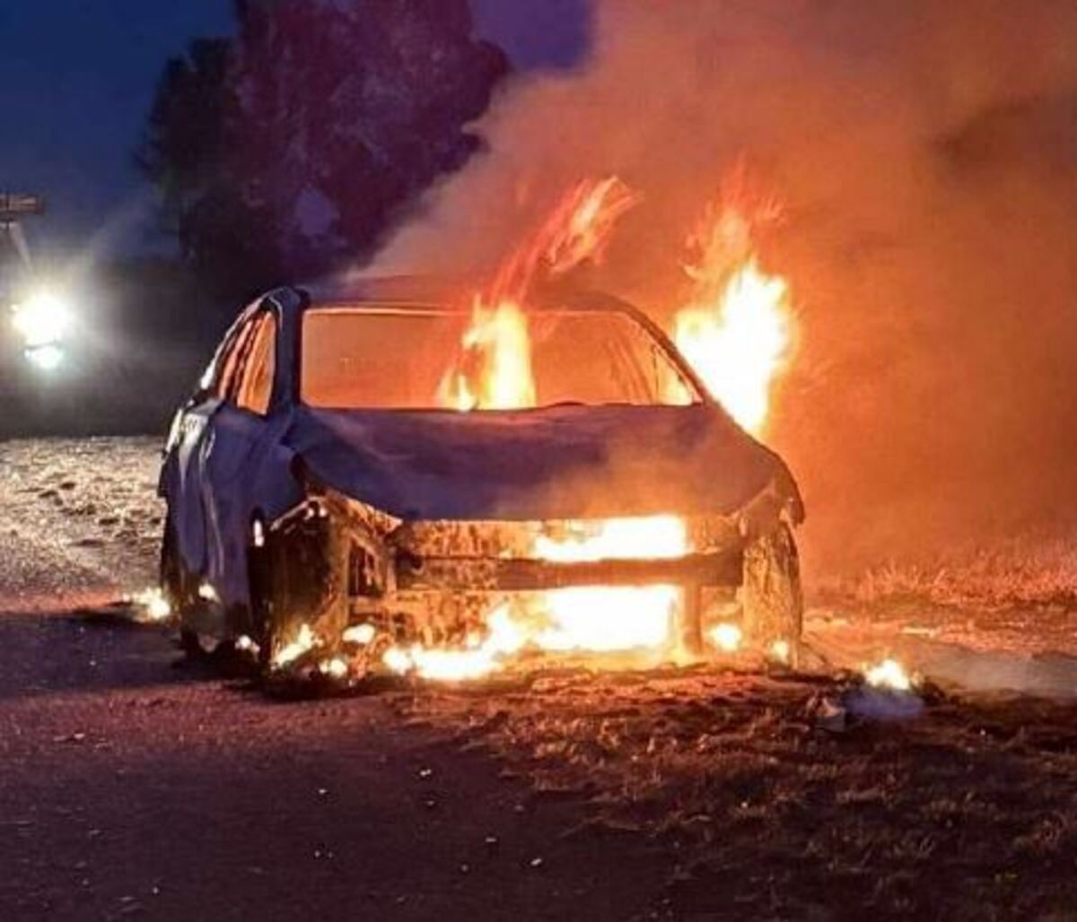 Call for information following Lake Cargelligo vehicle fire