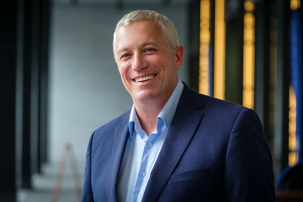 Moomoo Opens Wall St to Coasties