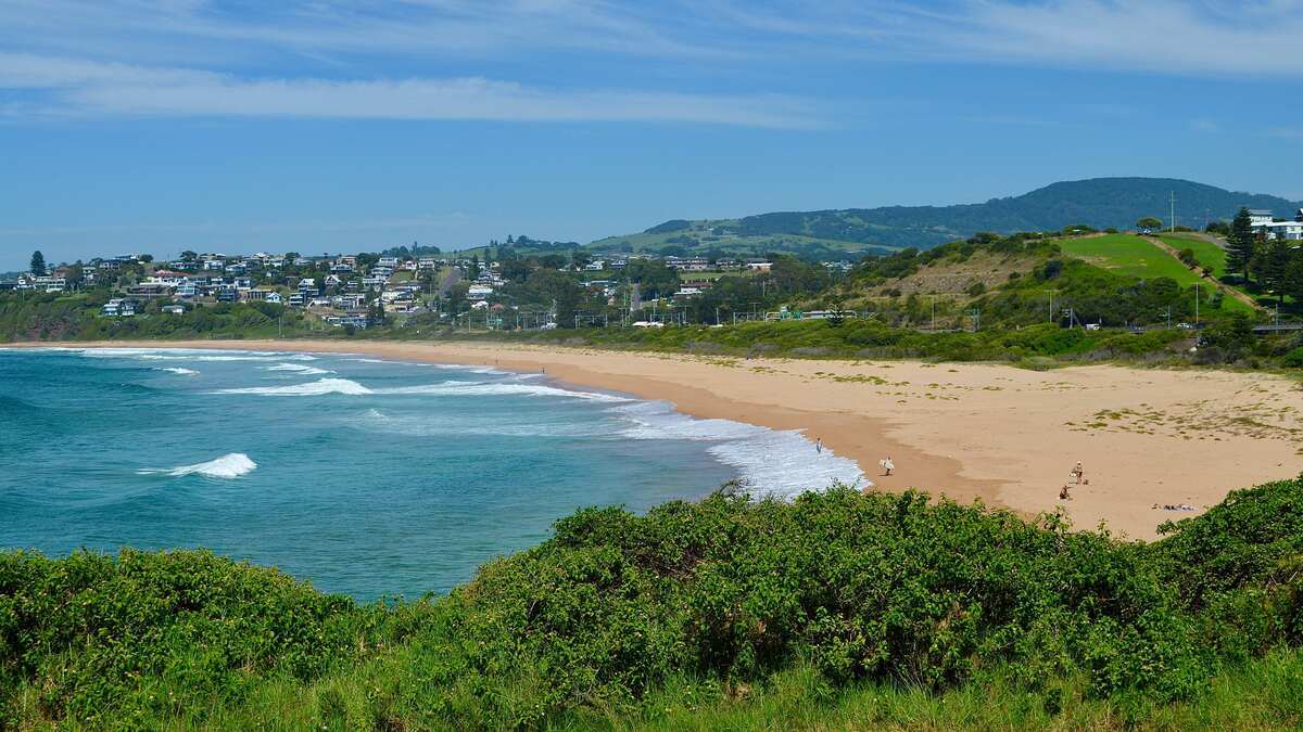 Tragedy at Bombo Beach after teenager drowns