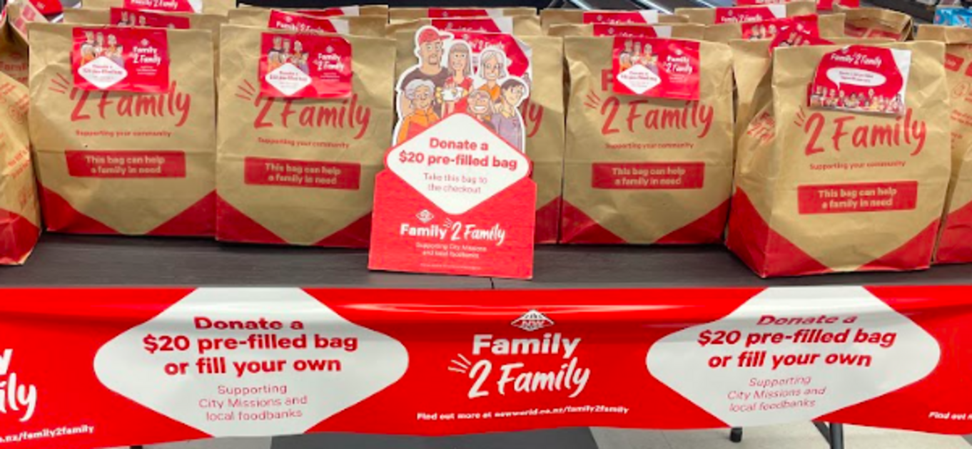 ‘Thanks Wānaka’ - groceries donated to foodbank