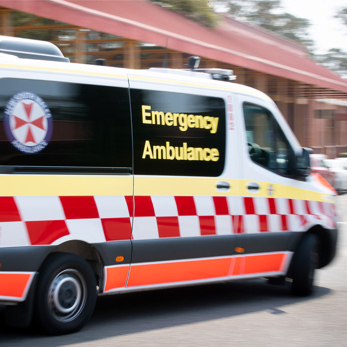 Health Minister says no to  extra ambulance cover for Hay