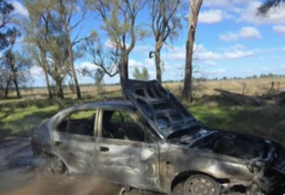 Police investigate burnt cars at Narromine