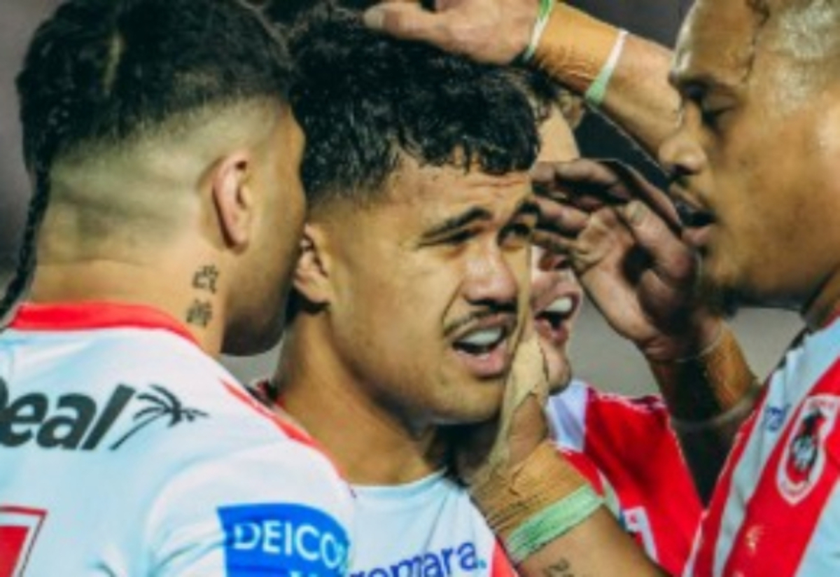 Dragons' finals hopes take huge hit after Sharks defeat
