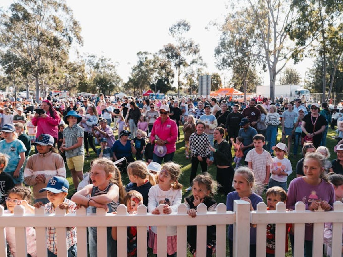 Set your sights on Gilgandra for the October Long Weekend