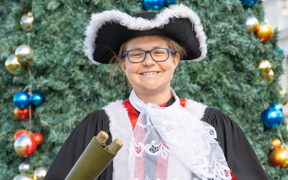 Town seeks new crier