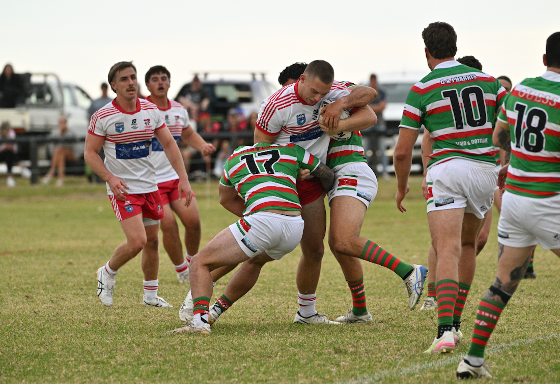 Knights edge out Superoos in local derby thriller