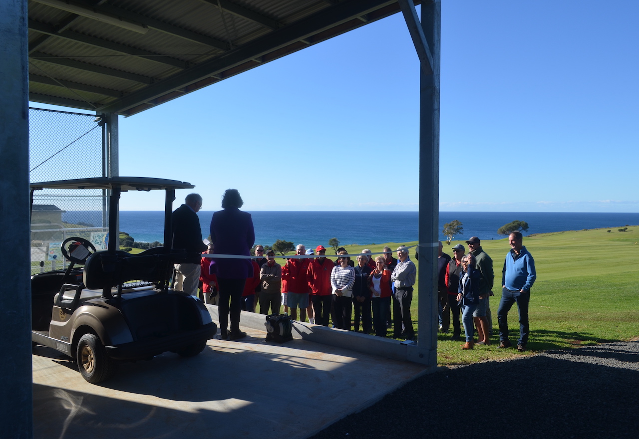No more carting fuel in as Gerringong Golf Club opens new facilities