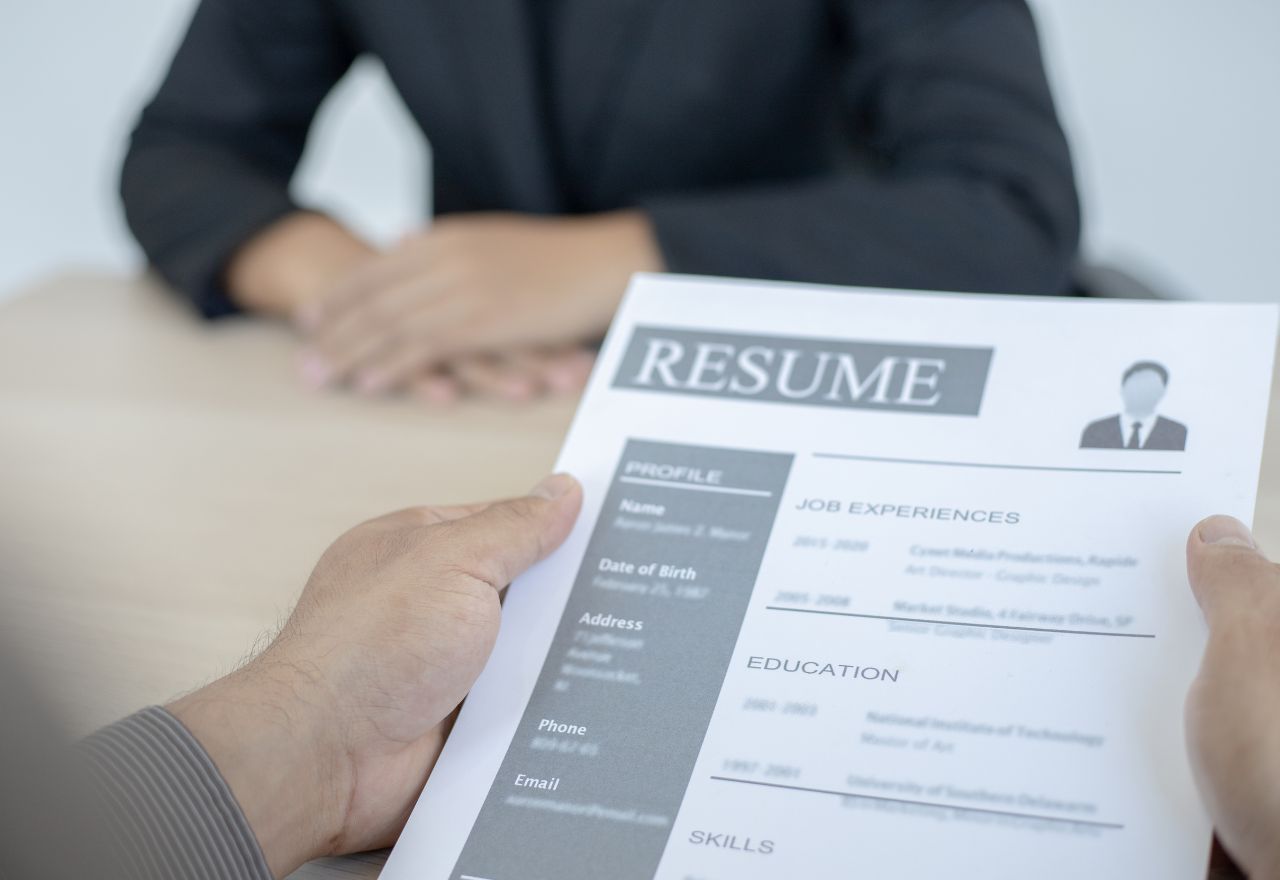 NZ Job Market Levels Off in May