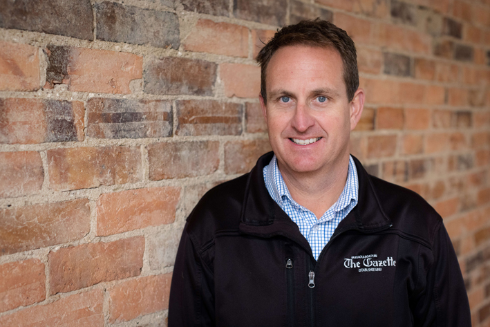 Report proves what we all know: country journalism and news outlets need a hand