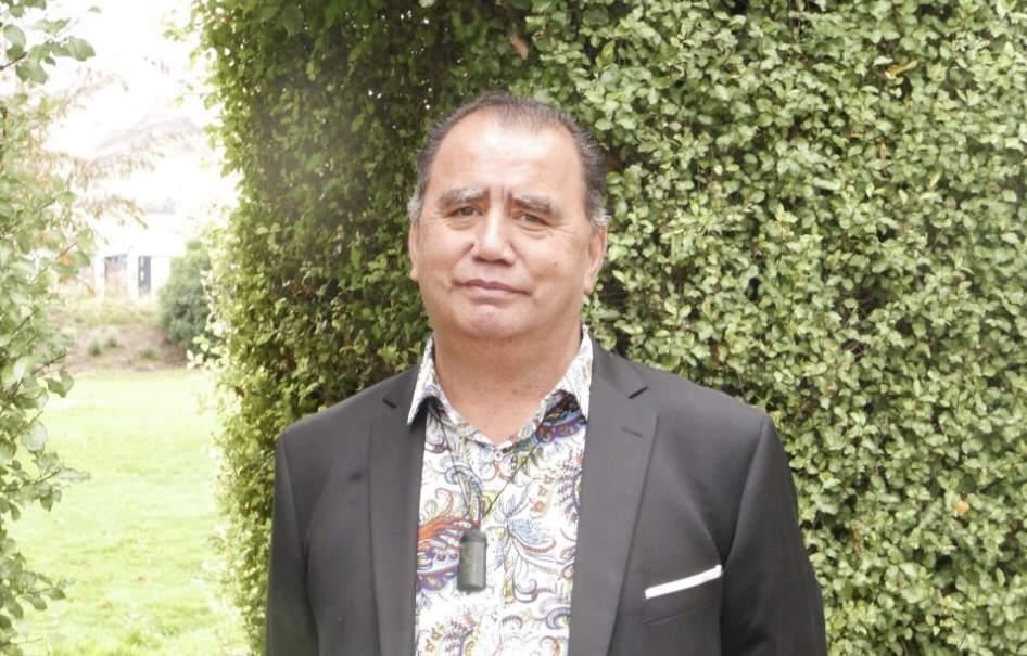 Darren Rewi enters mayoral race
