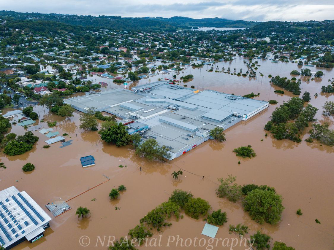 Thousands back flood petition to lower future flood levels
