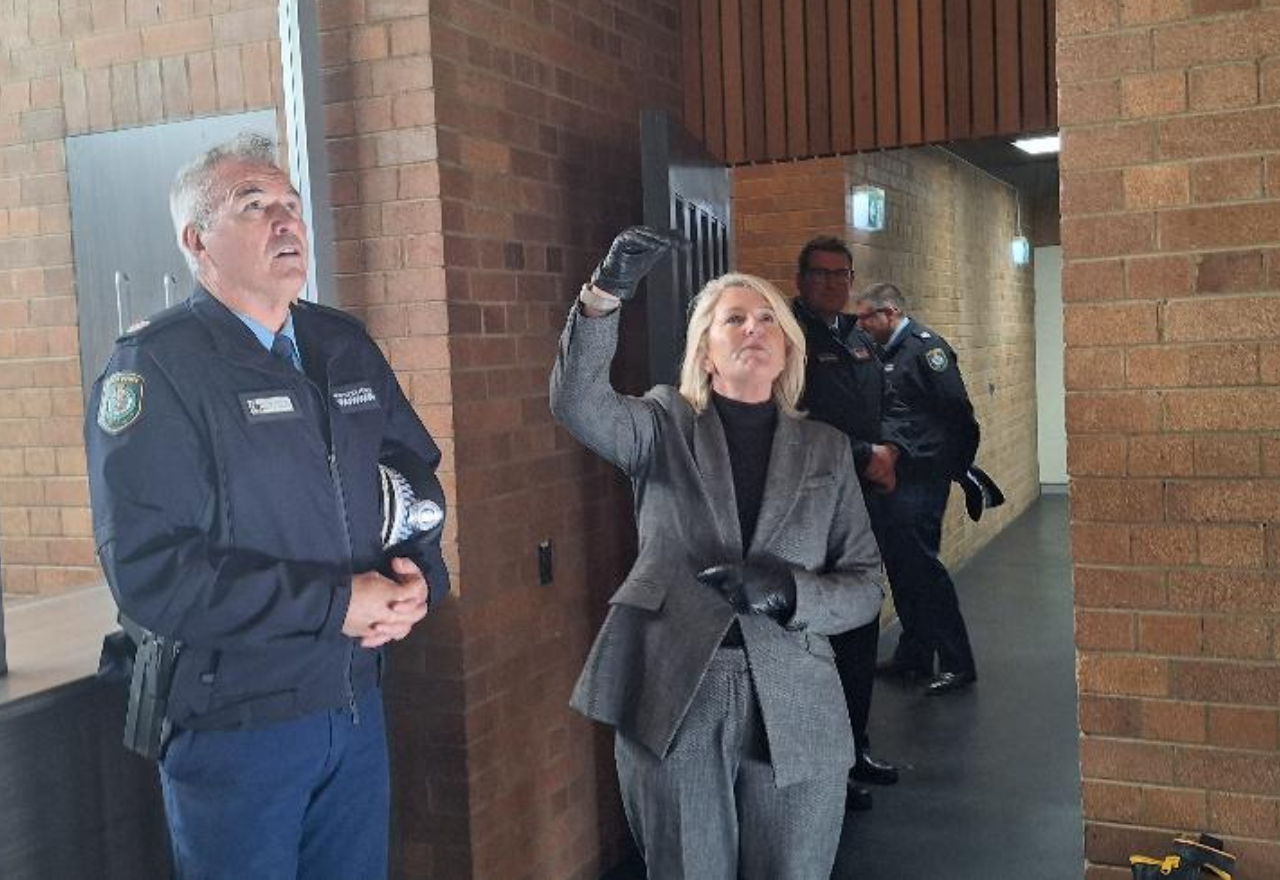 Police Minister says staffing is looking up