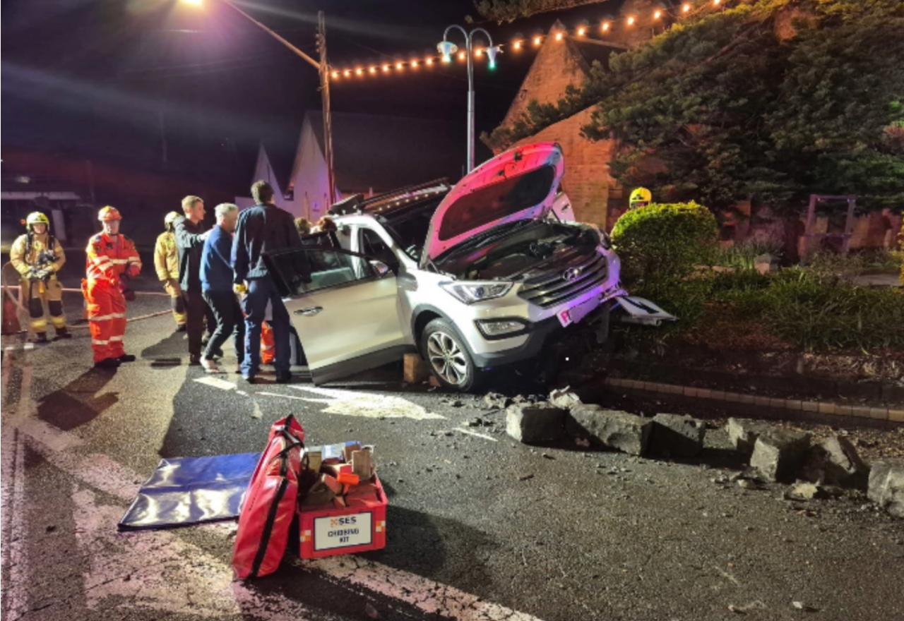 P-plate driver crashes into Terralong Street garden bed