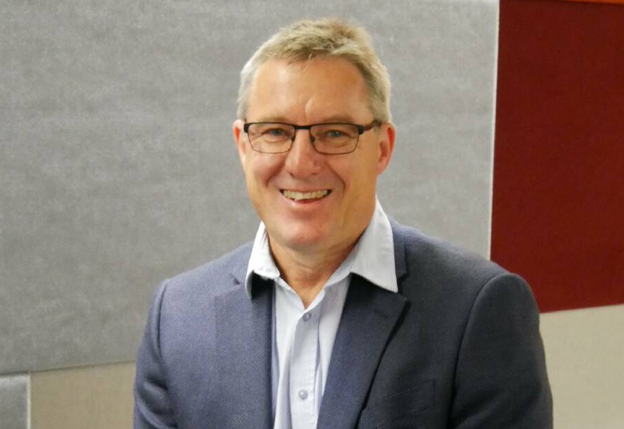 Shellharbour Council sacks CEO Mike Archer 