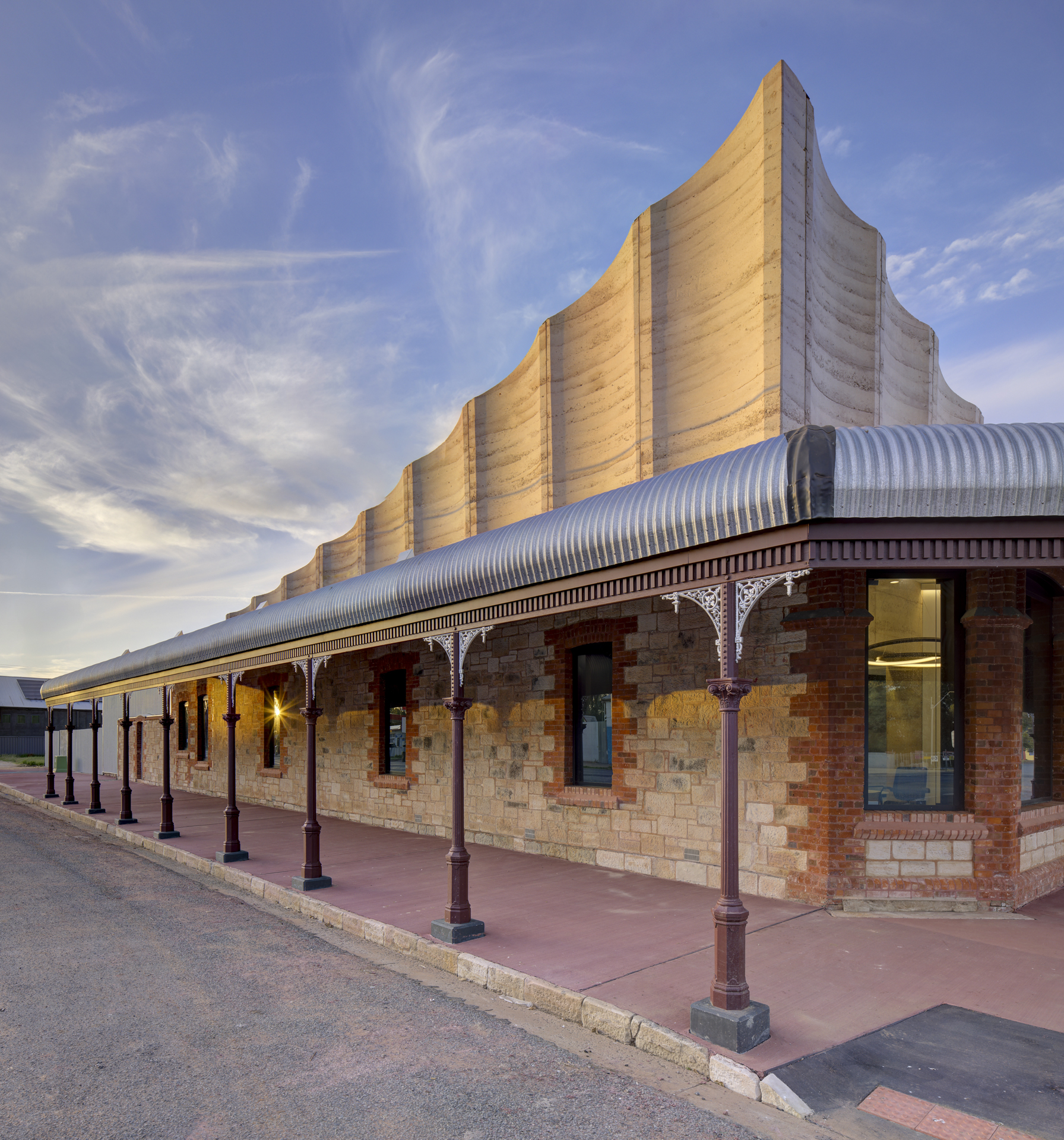 Wilcannia's Baaka Cultural Centre claims prestigious state award