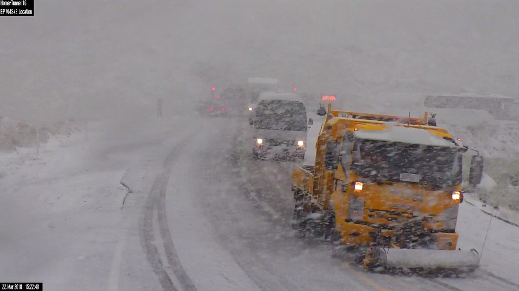 Snow closes Milford Road