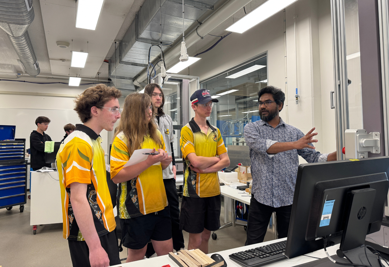 Lismore High Yr 10 students re-imagine plastics in STEM collaboration