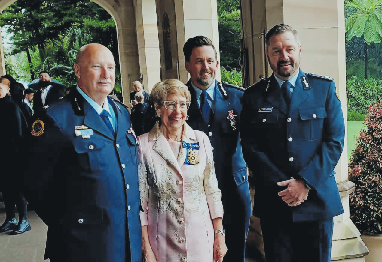 Ash dashes to crash in a flash on way to awards bash