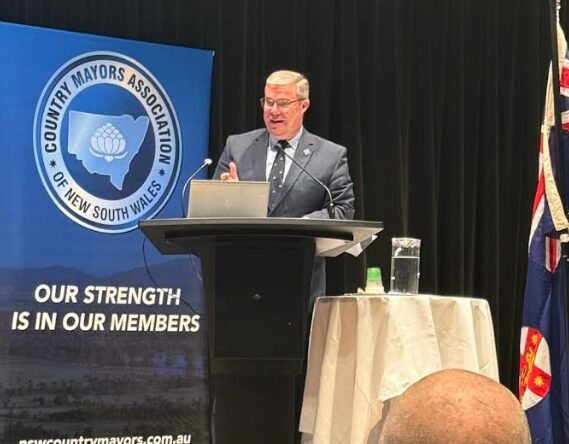 Country Mayors raise concerns over NSW planning reforms