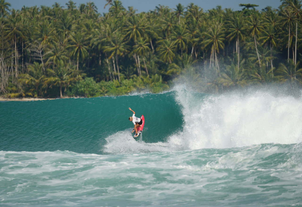 Riding the wave to Peru: Gerringong fundraiser for Lucy 