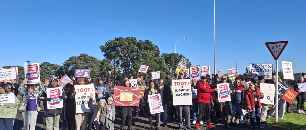 Teachers Vote for Nationwide Strike Action