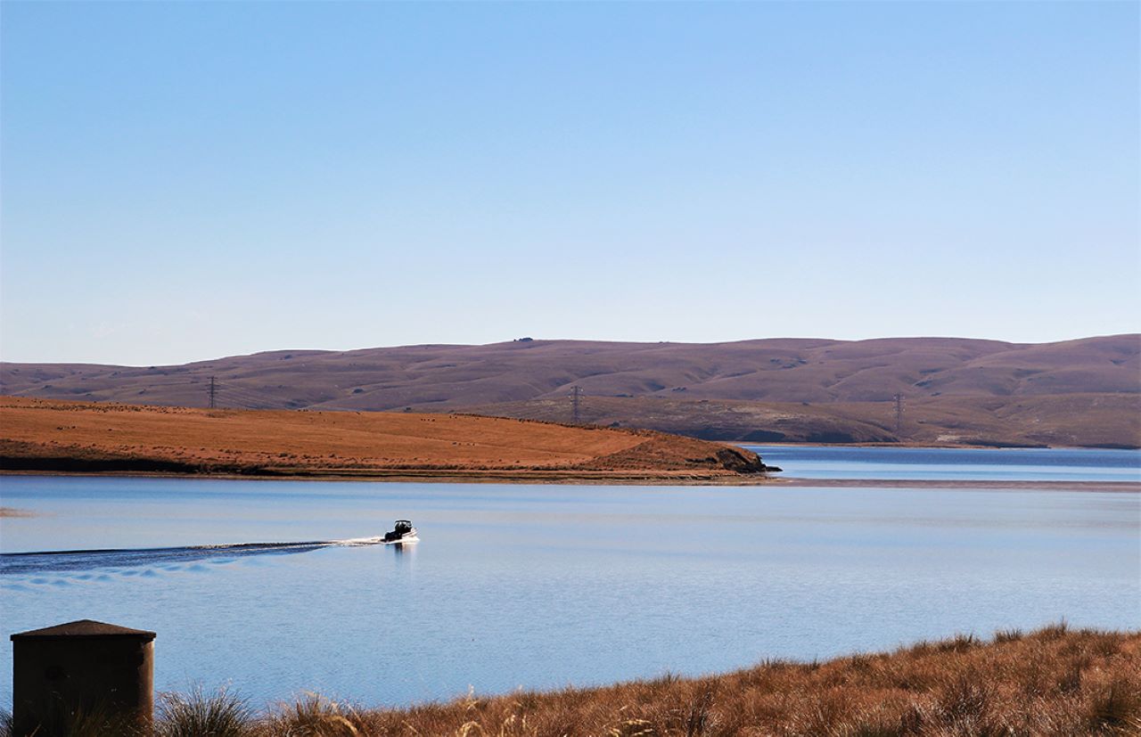Lake Onslow ‘battery’ back on the table