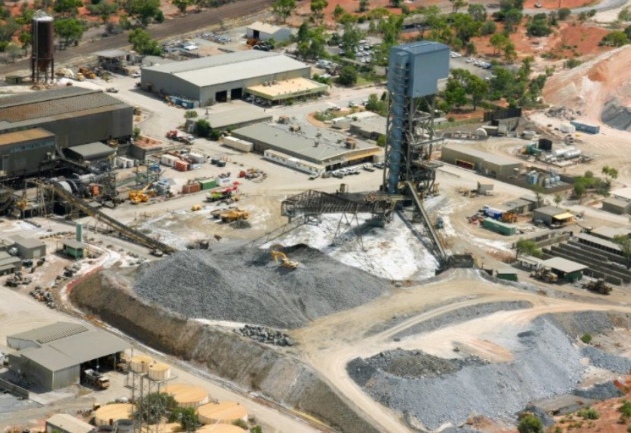 Cobar in mourning after mine tragedy
