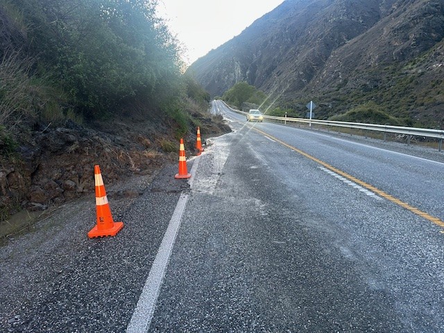 More delays as slips add to Kawarau Gorge roadworks