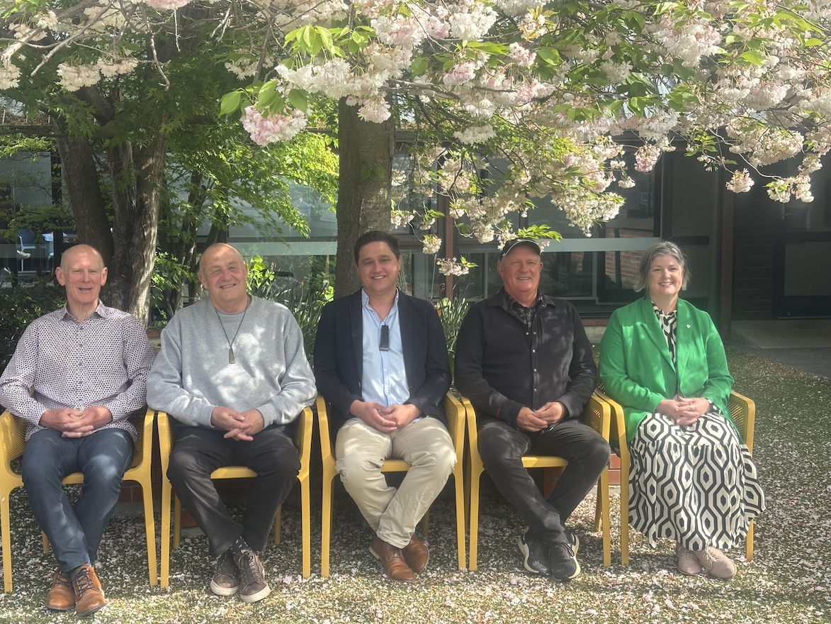 Vincent board chair re-elected for second term