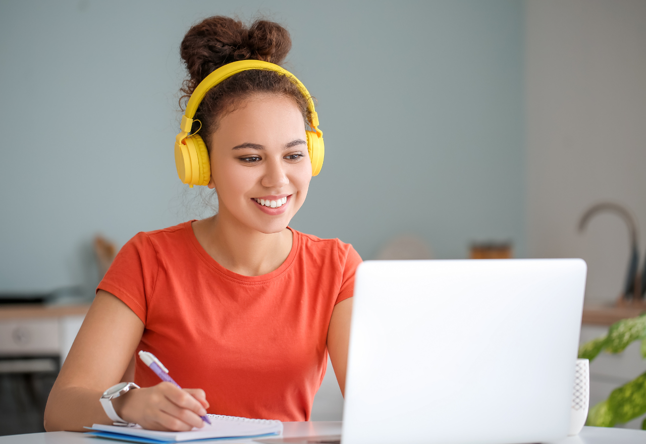 Level Up Your Career: The Best Online Courses to Get Ahead in 2024