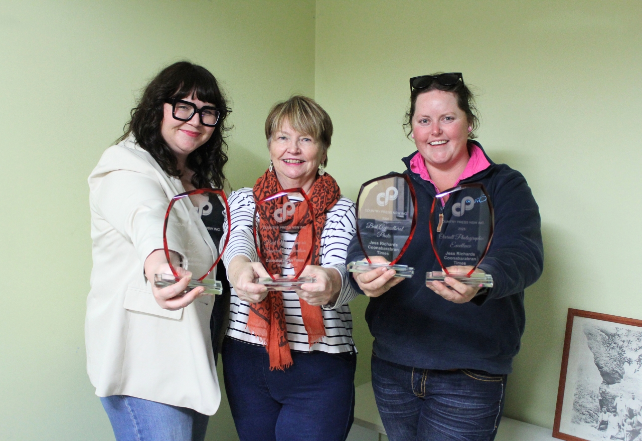 Coona Times cleans up at press awards