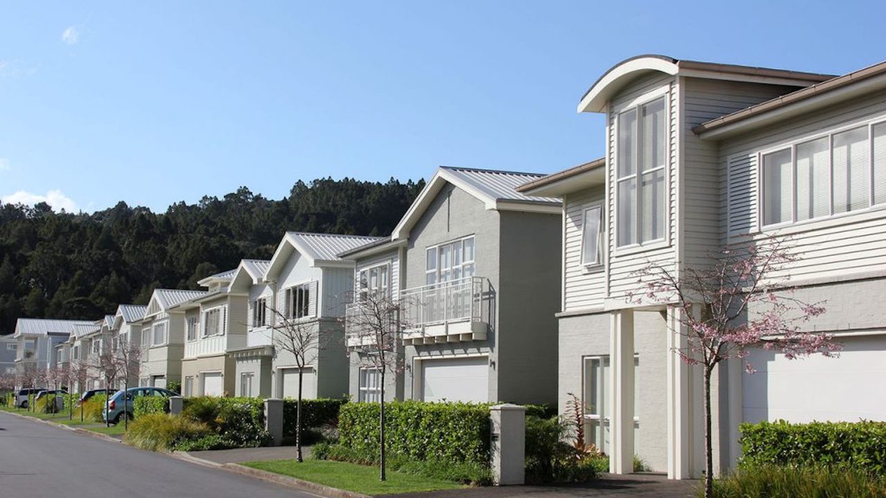 Experts Urge Evidence-Led Housing Reform