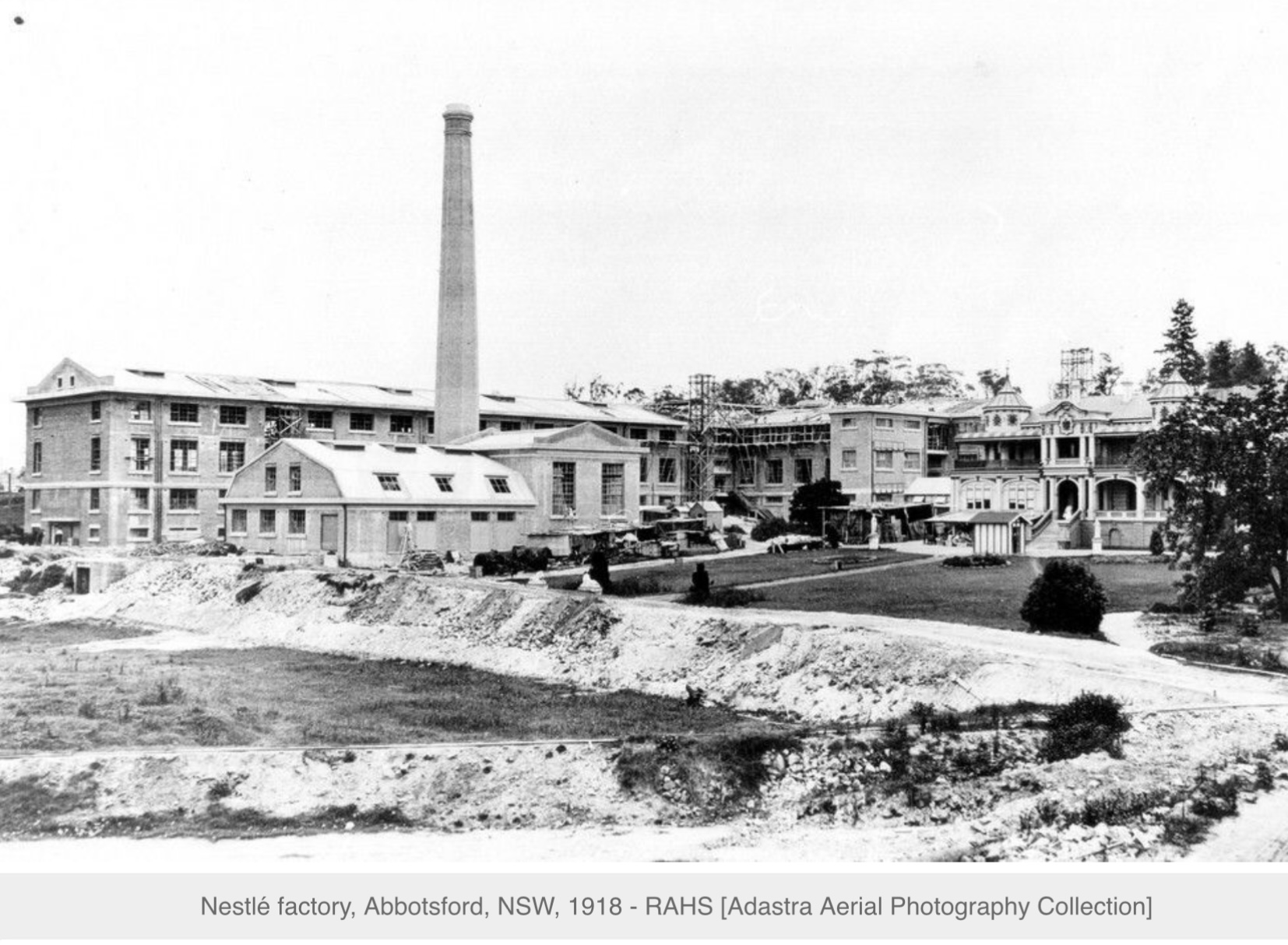 Cafe visit chock full of unexpected memories