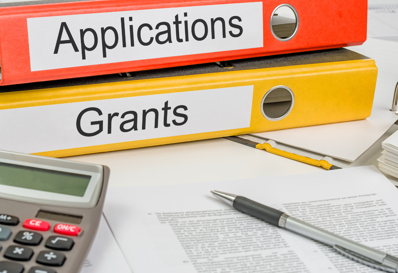 Grants available for Far West community arts projects