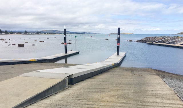 Bluff boat ramp delays