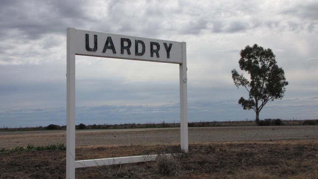 Recollections from a late icon: Rod McCully's Uardry memoirs
