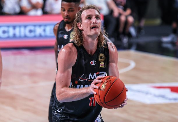 Hawks losing touch with finals equation after up-and-down round 