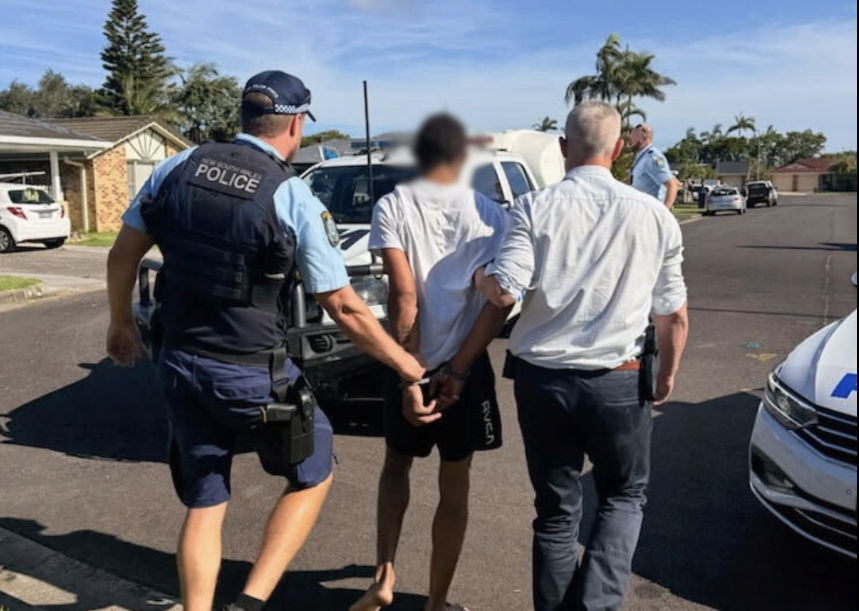 Detectives arrest wanted man in West Ballina on 36 alleged offences