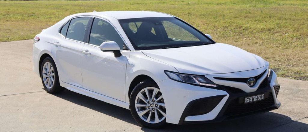 2022 Toyota Camry Ascent Sport AXVH70R