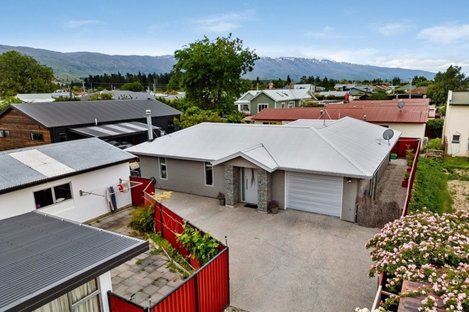 Calling all First home buyers! This is the one!