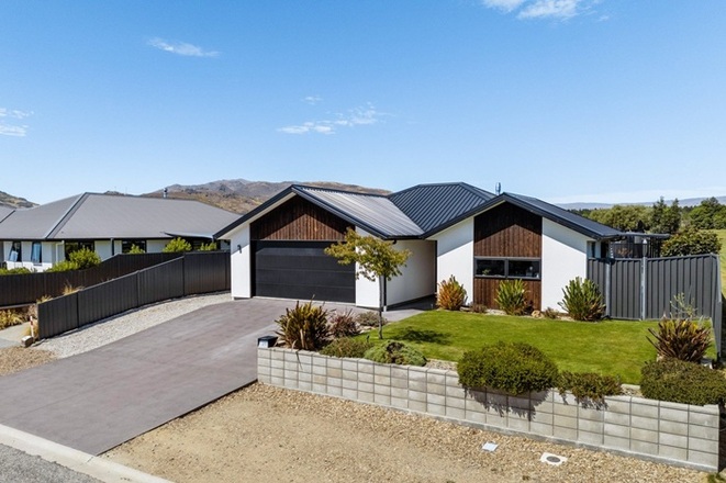 Stylish & Spacious Home in Prime Location
