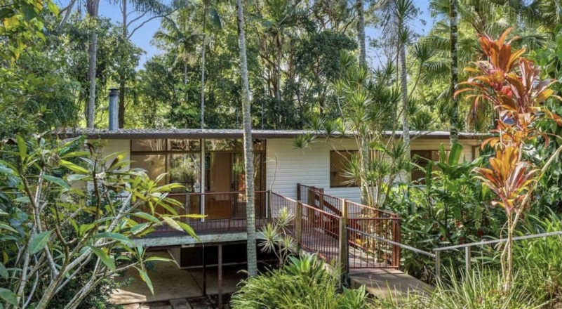 Goonellabah, 86 Invercauld Road - 4 brm - Love In The Tree Tops