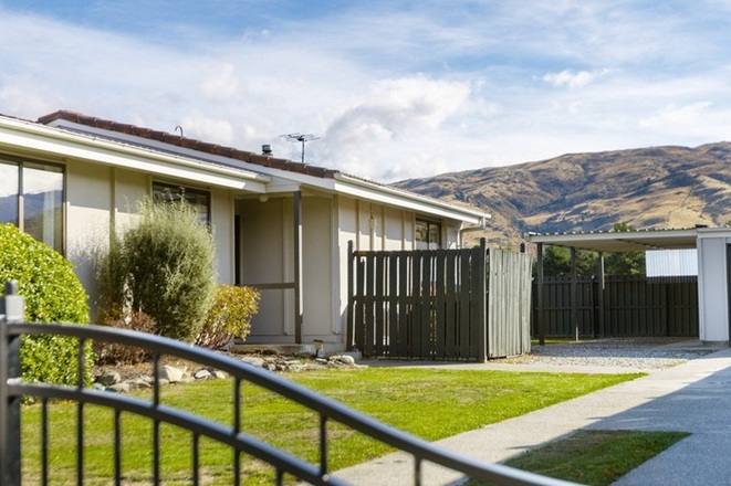 Ever-popular four-bedroom on Waenga