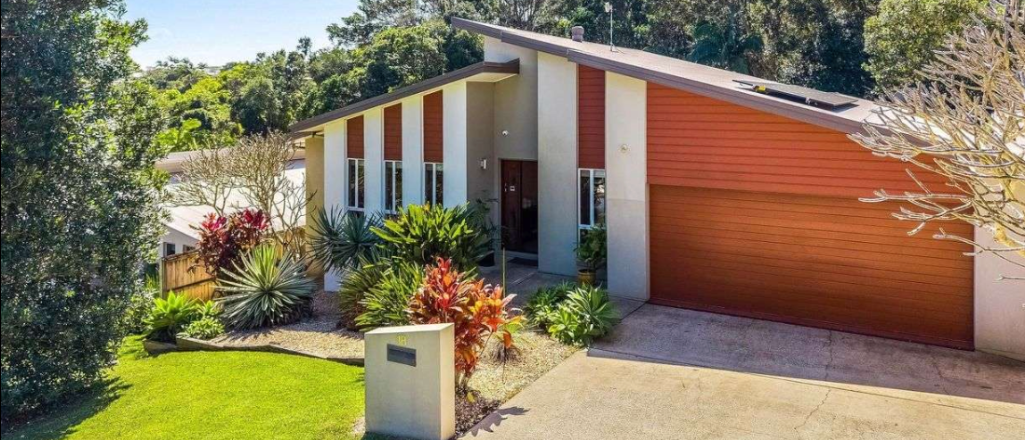 Lennox Head - 5 bed/2 bath Simply Stunning