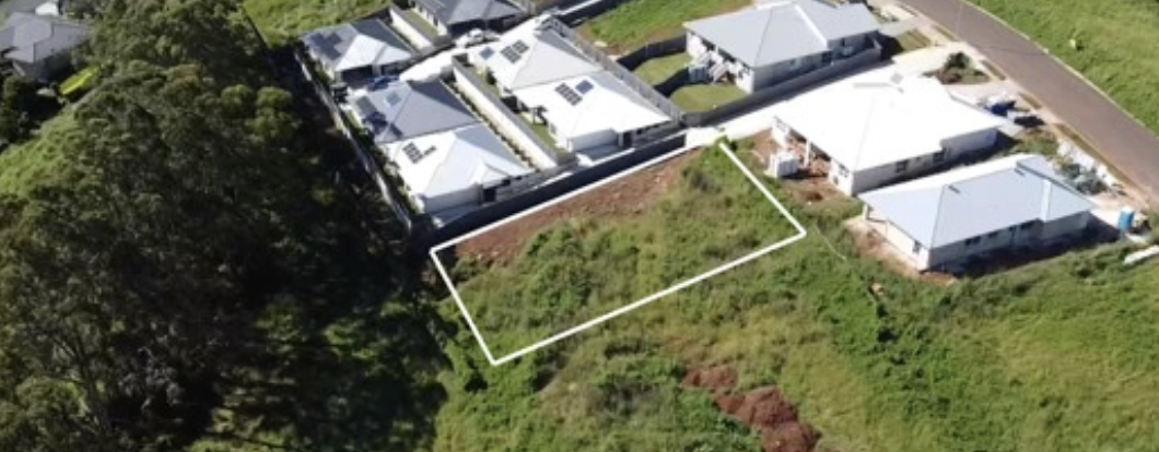 Goonellabah - A large 1092sqm block with fantastic rural views